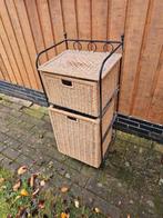 Rieten manden rek, Zo goed als nieuw, 3 of 4 laden, Minder dan 100 cm, 25 tot 50 cm