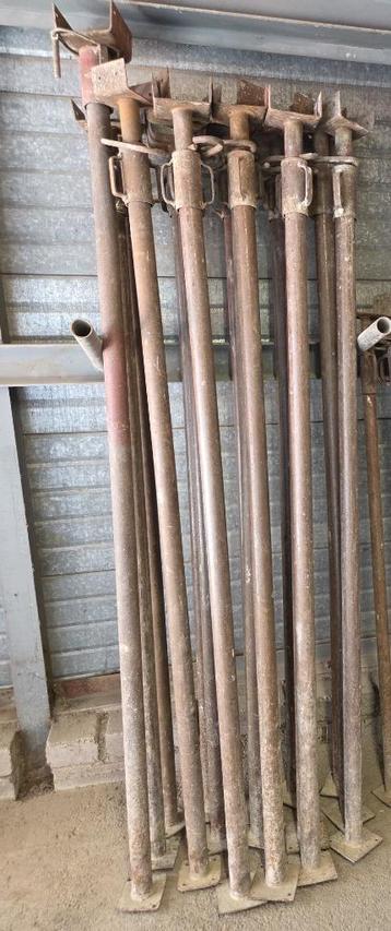 10 bouwstempels 213 - 380 cm / schroefstempels / stutten beschikbaar voor biedingen