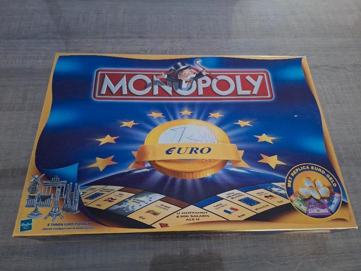 Euro monopoly (weinig gebruikt), Hobby en Vrije tijd, Gezelschapsspellen | Bordspellen, Zo goed als nieuw, Een of twee spelers