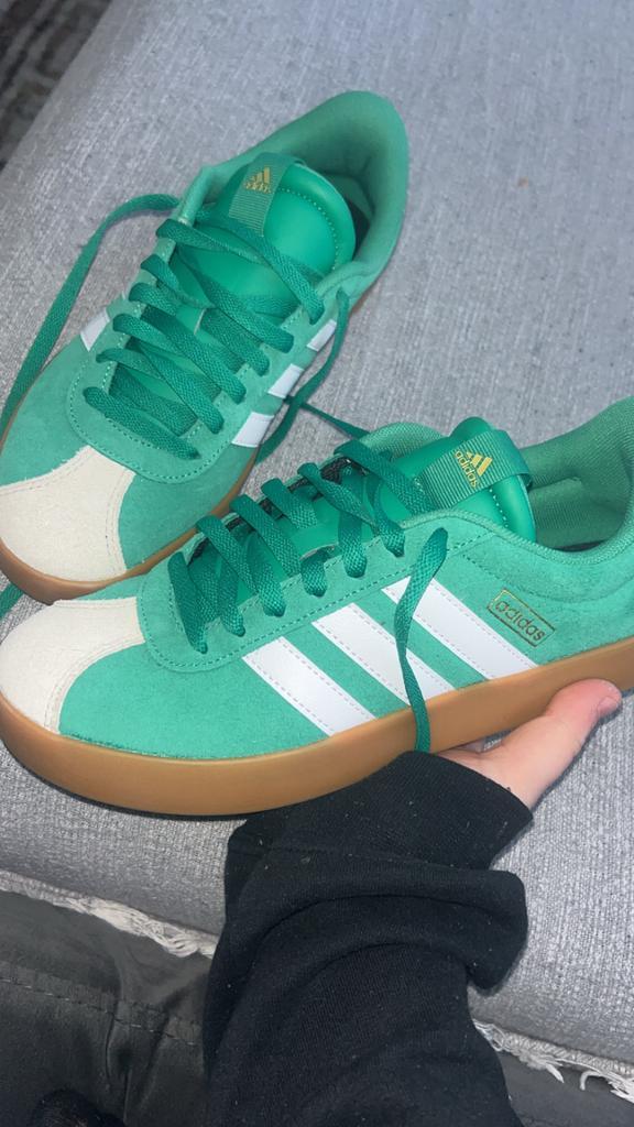 Adidas samba, Kleding | Heren, Schoenen, Nieuw, Sneakers of Gympen, Overige kleuren, Ophalen of Verzenden