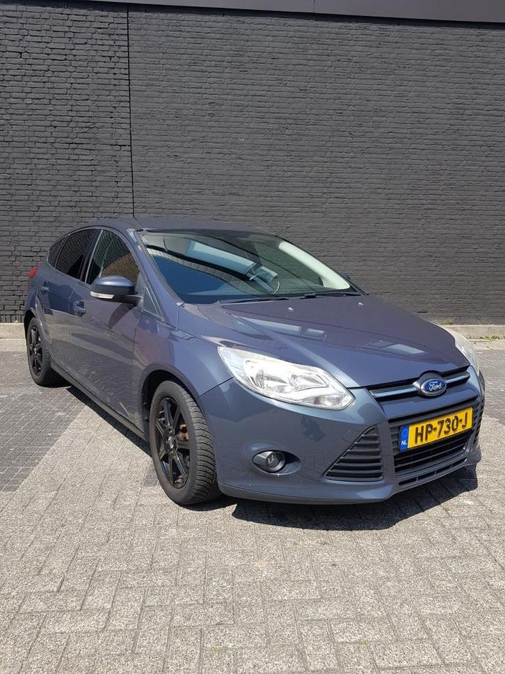 Ford Focus 1.6 Ti-vct 92KW 5D AUTOMAAT 2013 Grijs, Auto's, Ford, Particulier, Focus, Benzine, B, Hatchback, Automaat, Geïmporteerd