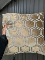 2x Goudkleurige Diga Colmore Kussens 50x50, Huis en Inrichting, Ophalen of Verzenden, Zo goed als nieuw, Geel, Vierkant