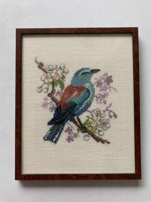 Eva Rosenstand/Cl. Waever Ellekraag vogel in vintage lijstje, Hobby en Vrije tijd, Borduren en Borduurmachines, Zo goed als nieuw