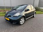 Toyota Aygo 1.0 12V Vvt-i 5DRS MMT 2011 Groen, 4 stoelen, Leder en Stof, 68 pk, Origineel Nederlands