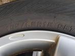 Vredestein winter banden met velgen, Auto-onderdelen, Banden en Velgen, Gebruikt, 15 inch, Banden en Velgen, Personenwagen