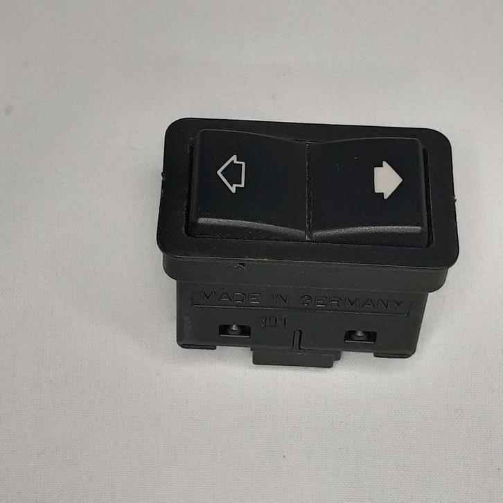 Raam schakelaar zwart BMW E38 E39 8368974, Auto-onderdelen, Dashboard en Schakelaars, BMW, Gebruikt, Ophalen of Verzenden