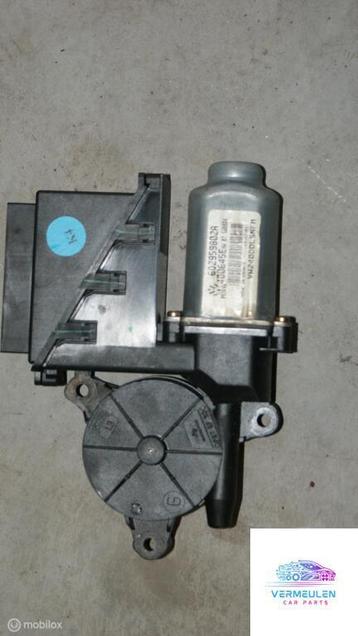 Raammotor LV 5-deurs Volkswagen Polo 9N ('01-'05) 6Q2959802A beschikbaar voor biedingen