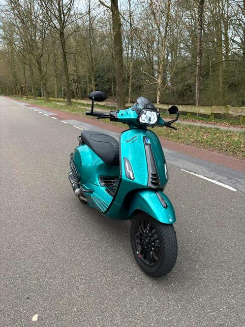 Vespa sprint 80cc 2v custom, Fietsen en Brommers, Scooters | Vespa, Zo goed als nieuw, Overige modellen, Maximaal 45 km/u, Benzine