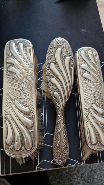Art Nouveau Borstelset Zilver/Verzilverd?? beschikbaar voor biedingen