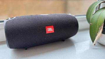 JBL Xtreme Portable Bluetooth Speaker beschikbaar voor biedingen