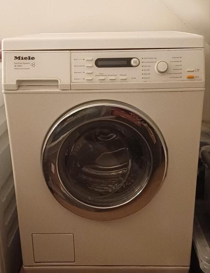 Miele W 3821 wasmachine voor onderdelen, Witgoed en Apparatuur, Wasmachines, Niet werkend, Voorlader, 6 tot 8 kg, 85 tot 90 cm