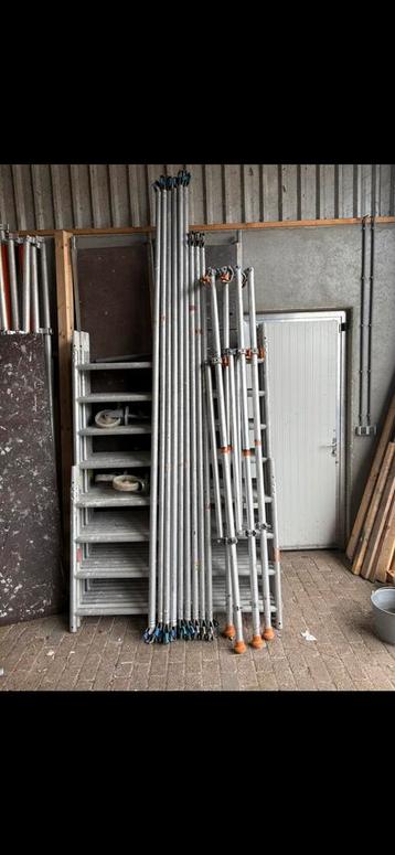 Layher Rolsteiger 9,25m Stahoogte beschikbaar voor biedingen