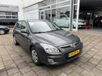 Hyundai I30 1.6i Dynamic, Voorwielaandrijving, Stof, Gebruikt, 1591 cc