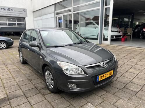 Hyundai I30 1.6i Dynamic, Auto's, Hyundai, Bedrijf, Te koop, i30, ABS, Airbags, Airconditioning, Alarm, Centrale vergrendeling