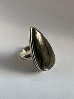 Labradoriet Edelsteenring - Maat 17, Sieraden, Tassen en Uiterlijk, Ringen, Overige materialen, Zwart, Nieuw, Ophalen of Verzenden