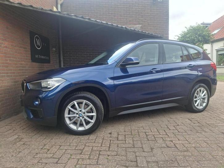 BMW X1 SDrive18i 136PK Automaat / Navigatie / Bluetooth / Cr, Auto's, BMW, Bedrijf, Te koop, X1, ABS, Airbags, Airconditioning