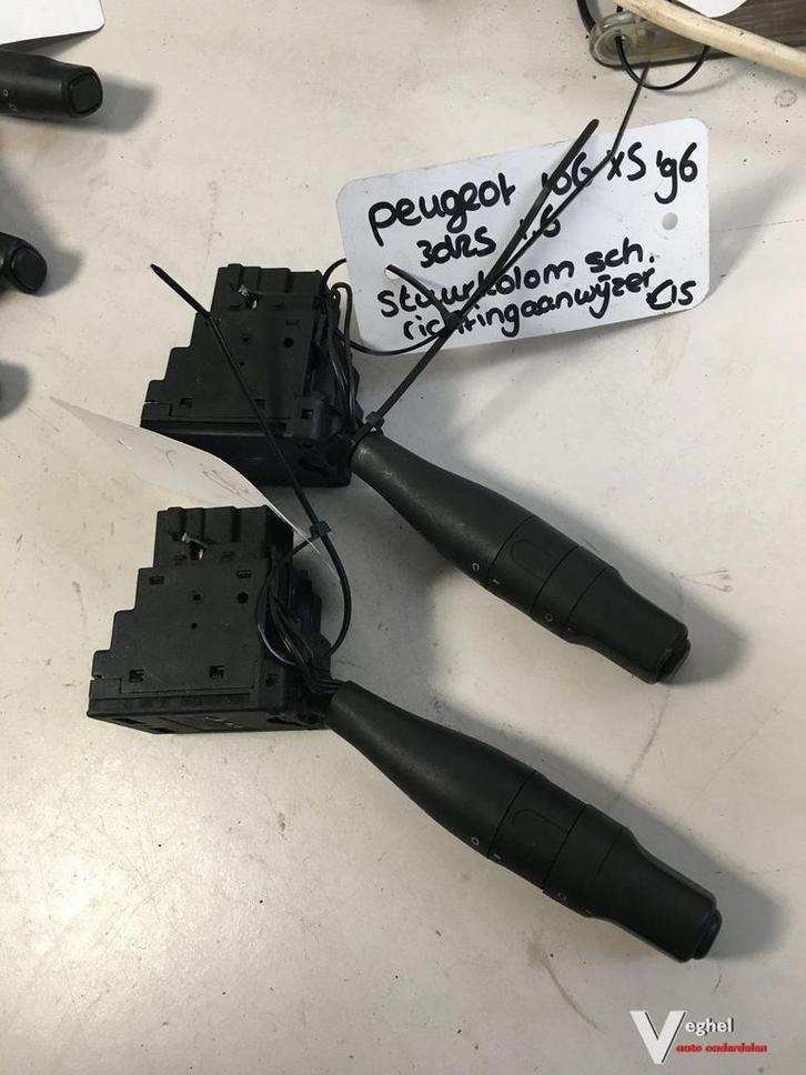 Peugeot 106 xs 1996 Richtingaanwijzer, Auto-onderdelen, Dashboard en Schakelaars, Gebruikt, Ophalen of Verzenden