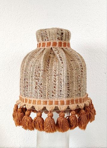 Retro lampenkap met kwastjes. Jaren 70  beschikbaar voor biedingen