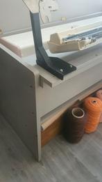 Breimachine tafel of naaimachine of hobby met bergruimte, Ophalen, 50 tot 100 cm, Zo goed als nieuw, Minder dan 100 cm