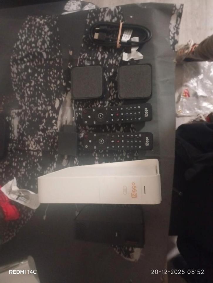 Ziggo Modems, Next Mini's & Afstandsbedieningen, Audio, Tv en Foto, Versterkers en Receivers, Gebruikt, Ophalen of Verzenden