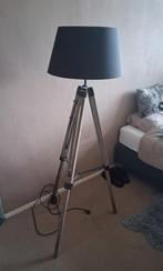 Houten Driepoot Lamp met Kap, Huis en Inrichting, Lampen | Vloerlampen, Ophalen, Hout, Zo goed als nieuw, Modern