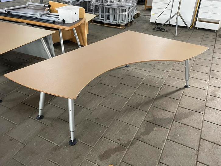 4x Kembo Hoekbureau in hoogte verstelbaar, Huis en Inrichting, Bureaus, Zo goed als nieuw, In hoogte verstelbaar, Ophalen