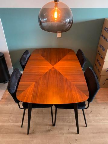 Eettafel notenhout 4-6 pers La Redoute retro vintage Watford beschikbaar voor biedingen