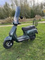 Senzo RivaLux Special S | Matgroen | 1800 KM, Fietsen en Brommers, Snorfietsen en Snorscooters, Zo goed als nieuw, Benzine, Ophalen