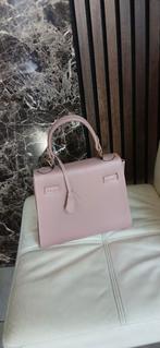 Tassen, Verzenden, Zo goed als nieuw