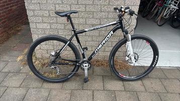 Merida 29 inch shimano xt in top staat alles werkt top beschikbaar voor biedingen