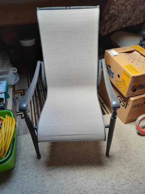 Tuinstoelen grijs 6 stuks -  ophalen in Haren (Groningen), Tuin en Terras, Tuinstoelen, Zo goed als nieuw, Kunststof, Stapelbaar