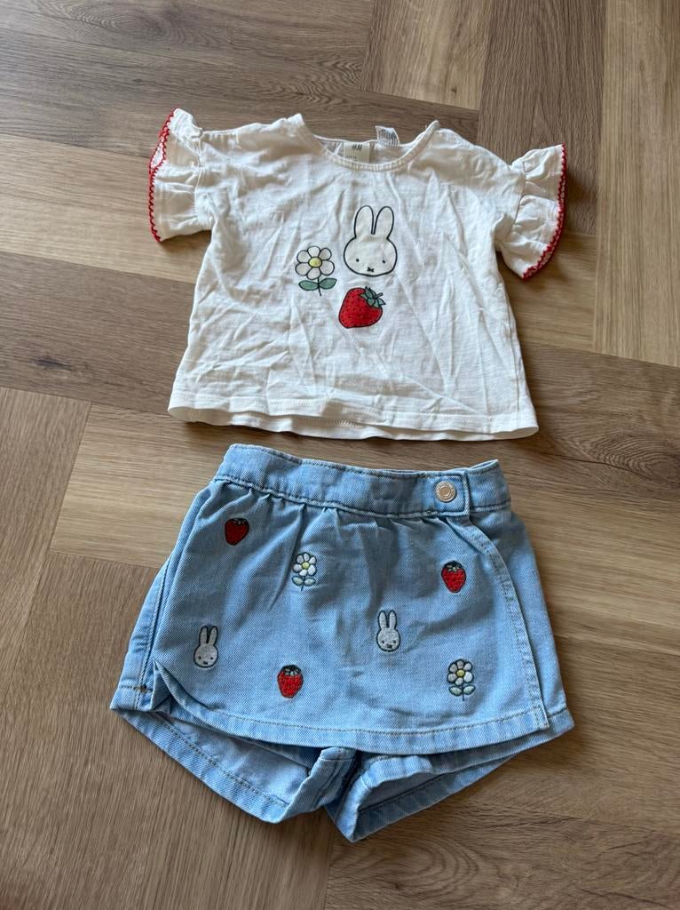 H&M Miffy Set T-Shirt Skort Nijntje Zomer Outfit Setje Baby, Ophalen of Verzenden, Zo goed als nieuw, Meisje