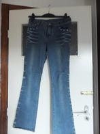 Aparte 5 pocket jeans met studs en glitters afgewerkt. 38/40, Kleding | Dames, Spijkerbroeken en Jeans, W30 - W32 (confectie 38/40)