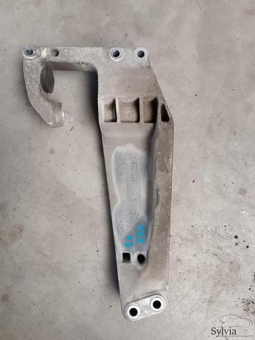 Versnellingsbak steun BMW X3 / X4 F25 F26 22316786567 678656, Auto-onderdelen, Transmissie en Toebehoren, Gebruikt, Ophalen of Verzenden