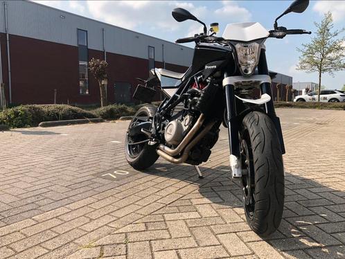 Husqvarna/BMW 2014  Nuda 900 abs   17dz km zeer netjes, Motoren, Motoren | BMW, Particulier, Verzenden