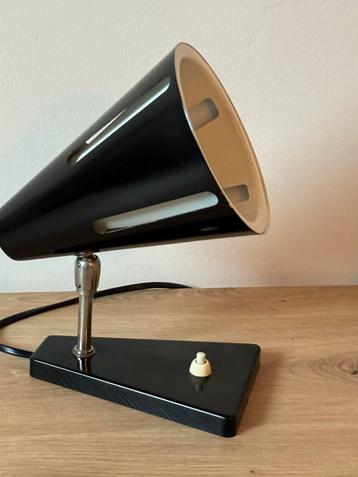 Vintage bureaulamp wandlamp Hala nr. 3 Zonneserie H. Busquet beschikbaar voor biedingen