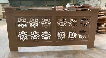 Radiatorombouw / side table uniek desgin  beschikbaar voor biedingen