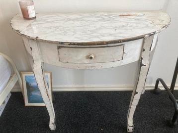 Wit Make-Up tafeltje met lade beschikbaar voor biedingen
