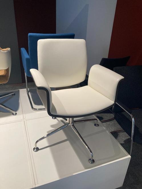 Vepa Fado bezoekersstoel, Huis en Inrichting, Stoelen, Nieuw, Eén, Hout, Ophalen