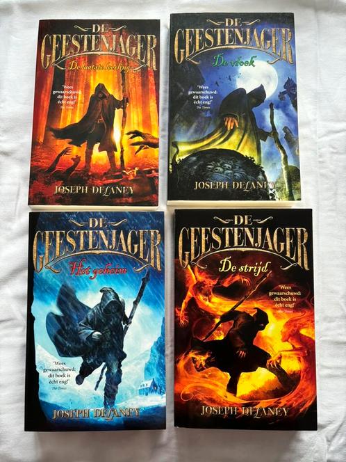Joseph Delaney - de Geestenjager serie (1-4), Boeken, Kinderboeken | Jeugd | 10 tot 12 jaar, Zo goed als nieuw, Ophalen of Verzenden