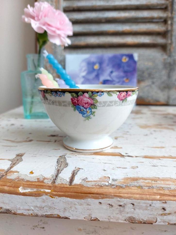 Prachtig spoelkommetje met gouden randje Maastricht Holland, Antiek en Kunst, Antiek | Keukenbenodigdheden, Ophalen of Verzenden