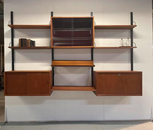 Poul Cadovius by Royal System vintage modulair wandsysteem, Huis en Inrichting, Woonaccessoires | Wandplanken en Boekenplanken