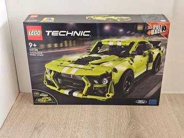 SINT-SALE: LEGO Technic 42138, Ford Mustang Shelby GT 500. beschikbaar voor biedingen