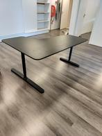 BEKANT Hoekbureaus zwart 160 x 110 verstelbaar, Ophalen, In hoogte verstelbaar, Gebruikt, Bureau