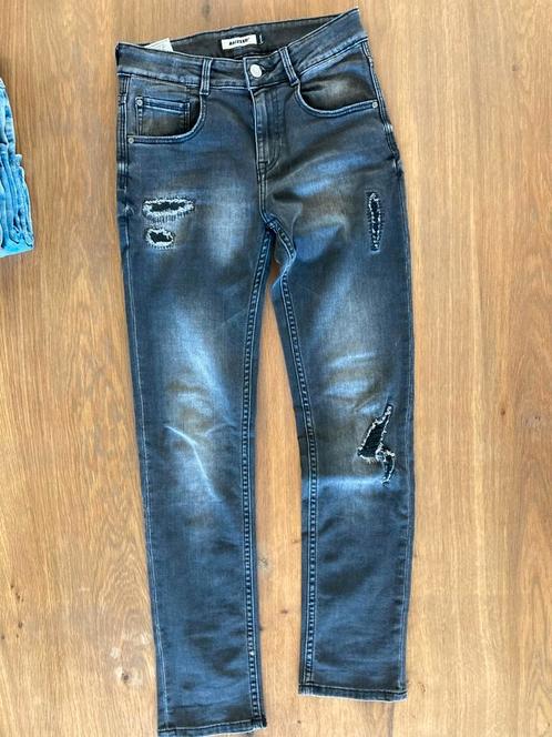 Jongens spijkerbroeken MT 146 t/m 152, Kleding | Heren, Spijkerbroeken en Jeans, Zo goed als nieuw, Blauw, Ophalen of Verzenden