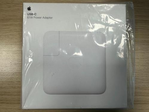 [NIEUW] Origineel Apple USB-C 61W Adapter voor Apple MacBook, Computers en Software, Laptop-opladers, Nieuw, Ophalen of Verzenden