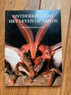 Boek Ontdekking van het leven op aarde - David Attenborough, Ophalen of Verzenden, Zo goed als nieuw, Natuur algemeen, David Attenborough