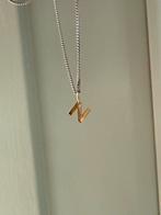 Kleine 14k gouden hanger letter N, Sieraden, Tassen en Uiterlijk, Kettinghangers, Ophalen of Verzenden, Zo goed als nieuw, Goud