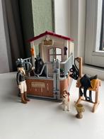 SCHLEICH - stal met paard en accessoires, Verzamelen, Speelgoed, Ophalen of Verzenden, Zo goed als nieuw