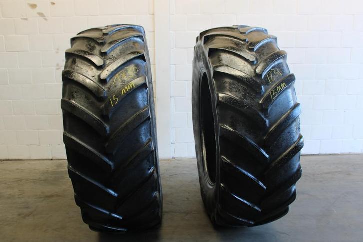 600/65R38 Michelin XM108 2 stuk 15mm, Zakelijke goederen, Agrarisch | Onderdelen | Banden, Velgen en Assen, Ophalen
